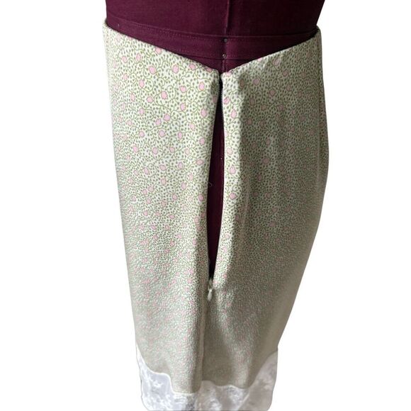 Aritzia Wilfred Sonnet ditsy Floral Lace Skirt size 2 Green - Picture 8 of 14